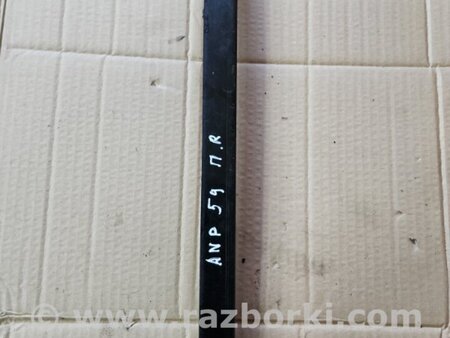 ФОТО Направляющая стекла передняя правая для Subaru Legacy IV BL/BP (03-09) Київ