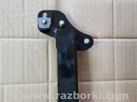 ФОТО Направляющая стекла передняя правая для Subaru Legacy IV BL/BP (03-09) Київ