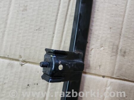 ФОТО Направляющая стекла передняя правая для Subaru Legacy IV BL/BP (03-09) Київ