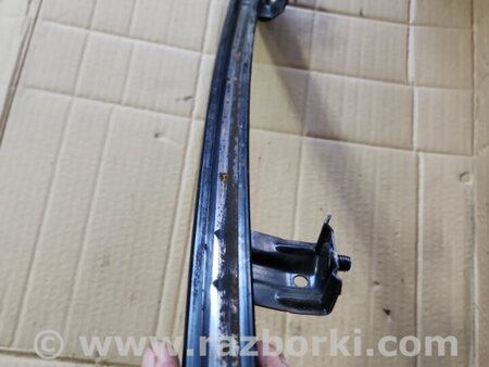 ФОТО Направляющая стекла передняя правая для Subaru Legacy IV BL/BP (03-09) Київ