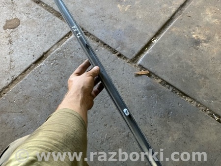 ФОТО Молдинг на дверь передний правый для Subaru Legacy IV BL/BP (03-09) Київ