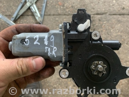 ФОТО Мотор стеклоподъемника передний правый для Subaru Tribeca B9 (05-08) Київ