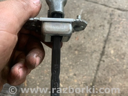 ФОТО Ограничитель двери передний правый для Subaru Tribeca B9 (05-08) Київ