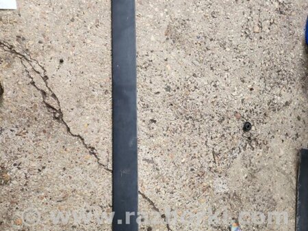 ФОТО Накладка на дверь передняя правая для Subaru Tribeca B9 (05-08) Київ