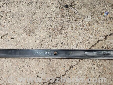 ФОТО Накладка на дверь передняя правая для Subaru Tribeca B9 (05-08) Київ