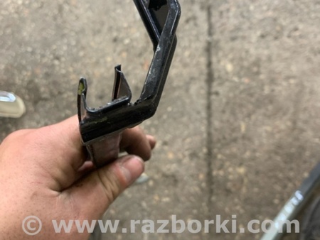 ФОТО Направляющая стекла задняя правая для Subaru Tribeca B9 (05-08) Київ