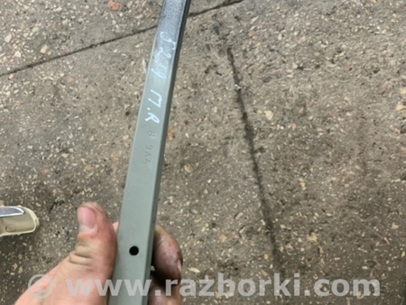 ФОТО Направляющая стекла передняя правая для Subaru Tribeca B9 (05-08) Київ