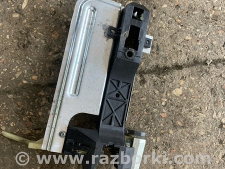 ФОТО Кронштейн ручки дверной задний левый для Subaru Tribeca B9 (05-08) Київ