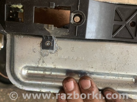 ФОТО Кронштейн ручки дверной задний левый для Subaru Tribeca B9 (05-08) Київ