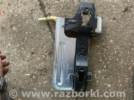 ФОТО Кронштейн ручки дверной задний правый для Subaru Tribeca B9 (05-08) Київ