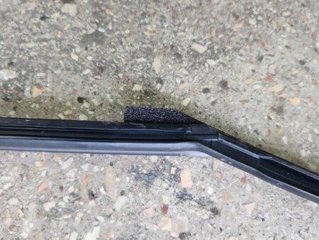 ФОТО Направляющая стекла задняя левая для Subaru Tribeca B9 (05-08) Київ