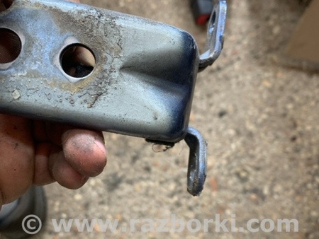 ФОТО Петля двери для Subaru Legacy IV BL/BP (03-09) Київ