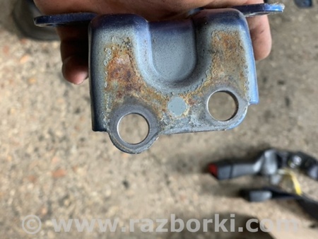 ФОТО Петля двери для Subaru Legacy IV BL/BP (03-09) Київ