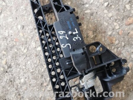 ФОТО Кронштейн ручки дверной задний левый для Audi (Ауди) A6 C7 4G (11-18) Київ