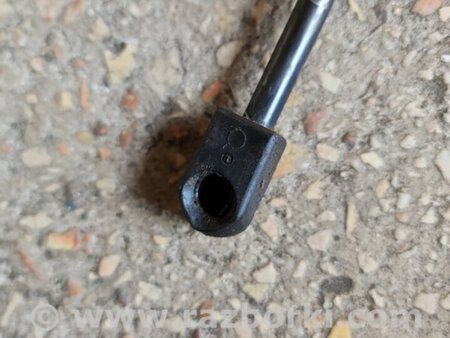 ФОТО Амортизатор капота для KIA Sorento 1 BL (02-09) Київ