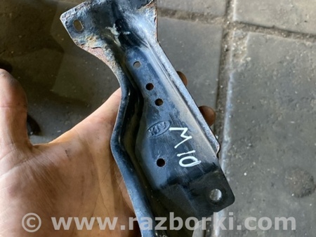 ФОТО Кронштейн для KIA Sorento 1 BL (02-09) Київ