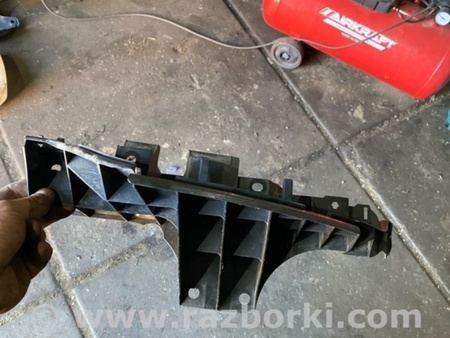 ФОТО Кронштейн задний правый для Subaru Tribeca B9 (05-08) Київ