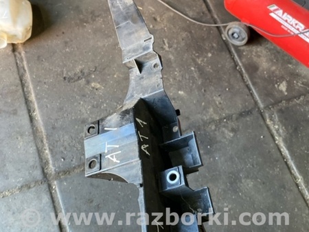 ФОТО Кронштейн задний правый для Subaru Tribeca B9 (05-08) Київ