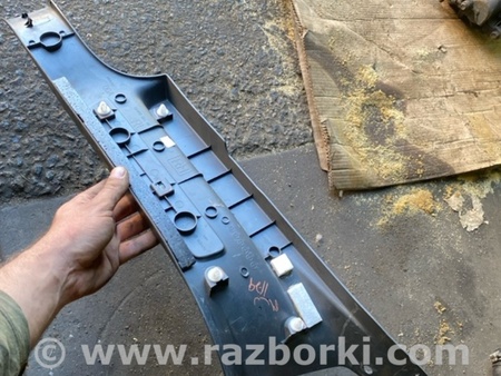 ФОТО Пластик задний правый для Subaru Tribeca B9 (05-08) Київ