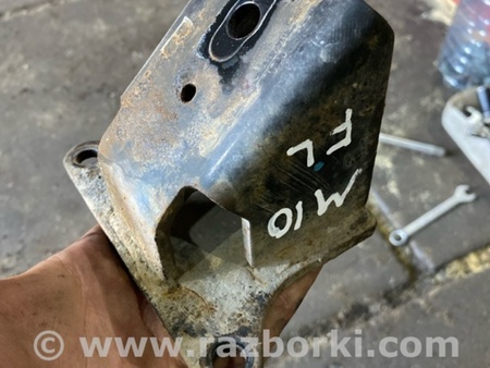 ФОТО Кронштейн левый для KIA Sorento 1 BL (02-09) Київ