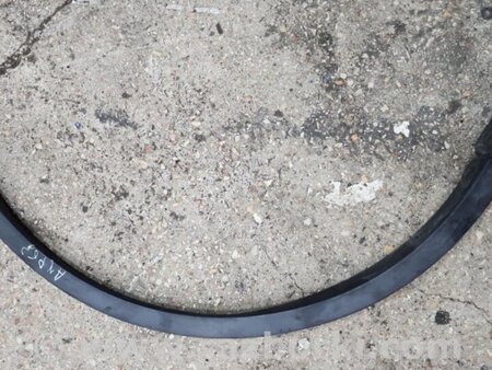 ФОТО Накладка на крыло передняя правая для Subaru Tribeca B9 (05-08) Київ