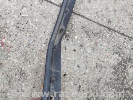 ФОТО Уплотнительная резинка передняя для Subaru Outback V BS (14-21) Київ