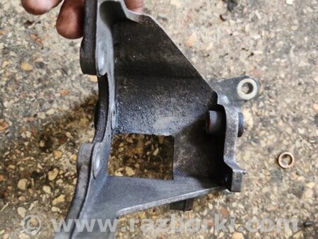 ФОТО Кронштейн для Subaru Tribeca B9 (05-08) Київ