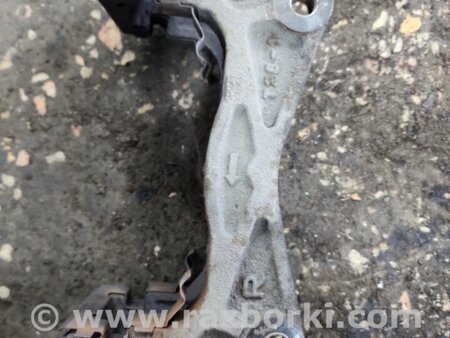 ФОТО Скоба суппорта передняя правая для Subaru Outback V BS (14-21) Київ