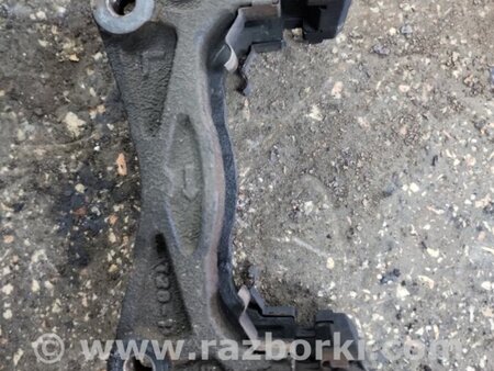 ФОТО Скоба суппорта передняя левая для Subaru Outback V BS (14-21) Київ