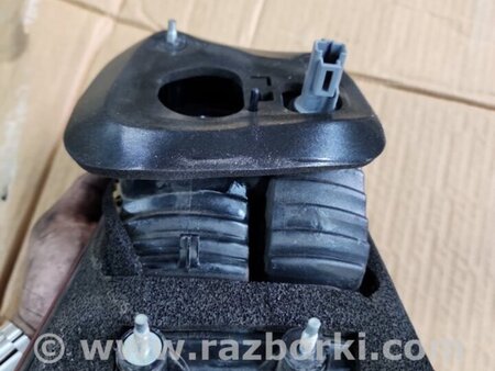 ФОТО Фонарь задний правый для Subaru Tribeca B9 (05-08) Київ