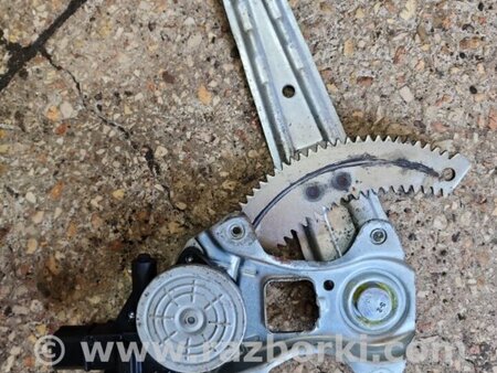 ФОТО Стеклоподъемник задний правый для Subaru Outback V BS (14-21) Київ