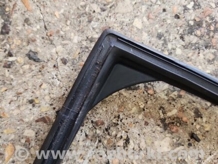 ФОТО Направляющая стекла задняя левая для Subaru Outback V BS (14-21) Київ