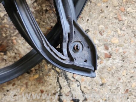 ФОТО Уплотнительная резинка передняя правая для Subaru Outback V BS (14-21) Київ