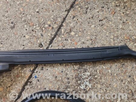 ФОТО Уплотнительная резинка задняя левая для Subaru Outback V BS (14-21) Київ