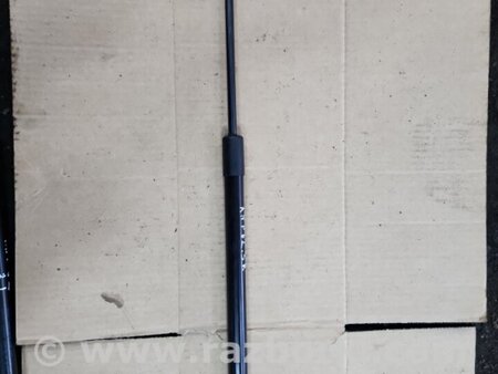 ФОТО Амортизатор багажника задний правый для Subaru Outback V BS (14-21) Київ