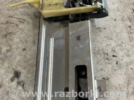 ФОТО Кронштейн ручки дверной задний левый для Subaru Tribeca B9 (05-08) Київ