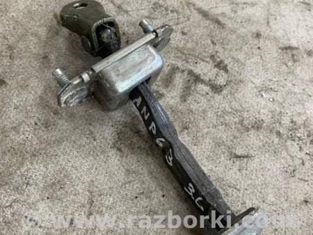 ФОТО Ограничитель двери задний левый для Subaru Tribeca B9 (05-08) Київ