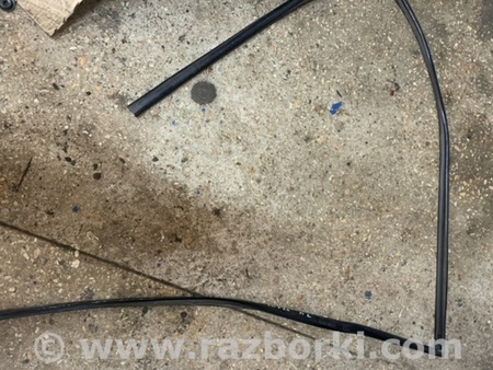 ФОТО Направляющая стекла передняя левая для Subaru Tribeca B9 (05-08) Київ