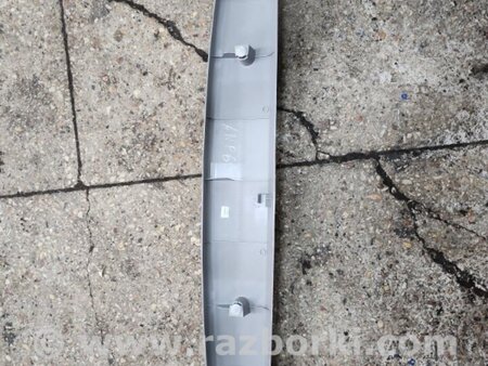 ФОТО Обшивка крышки багажника для Subaru Tribeca B9 (05-08) Київ