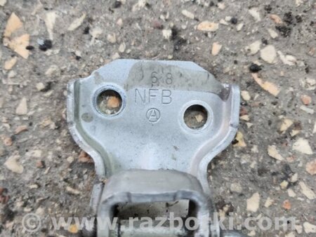 ФОТО Петля двери для Subaru Tribeca B9 (05-08) Київ