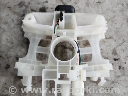 ФОТО Кронштейн для Subaru Tribeca B9 (05-08) Київ