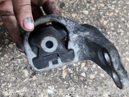 ФОТО Подушка двигателя передняя для Subaru Outback V BS (14-21) Київ