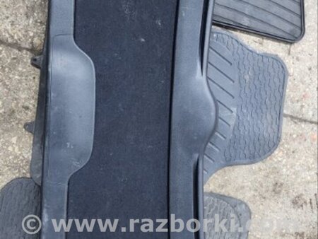 ФОТО Обшивка крышки багажника для Subaru Outback Киев