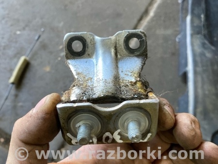 ФОТО Петля багажника правая для Subaru Outback III BP/BL (03-09) Київ