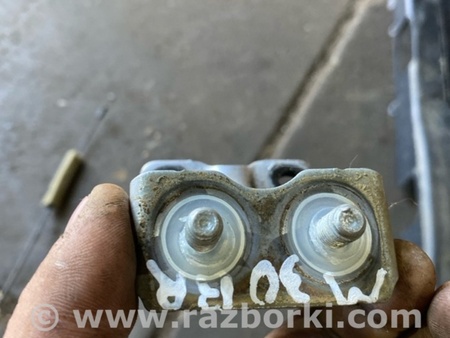 ФОТО Петля багажника правая для Subaru Outback III BP/BL (03-09) Київ