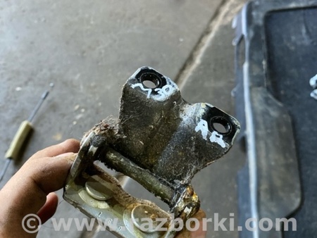 ФОТО Петля багажника правая для Subaru Outback III BP/BL (03-09) Київ