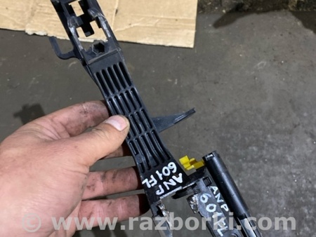 ФОТО Кронштейн ручки дверной передний левый для Subaru Outback V BS (14-21) Київ