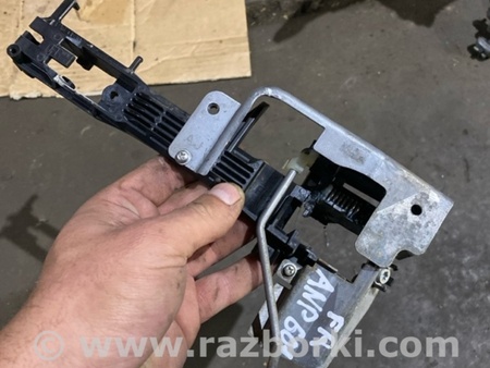 ФОТО Кронштейн ручки дверной передний правый для Subaru Outback V BS (14-21) Київ