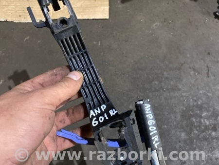 ФОТО Кронштейн ручки дверной задний левый для Subaru Outback V BS (14-21) Київ