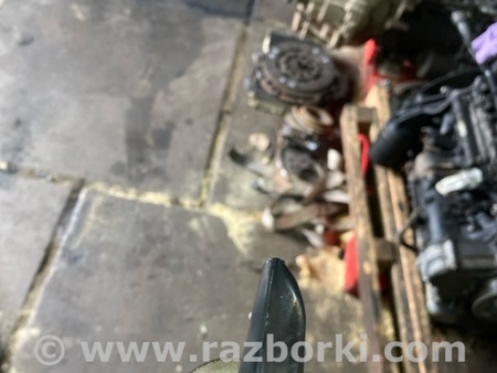 ФОТО Кронштейн передний левый для Subaru Outback III BP/BL (03-09) Київ